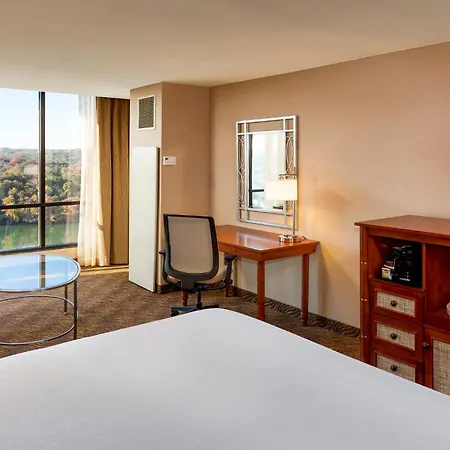 Holiday Inn Austin -Town Lake By Ihg Esterno foto