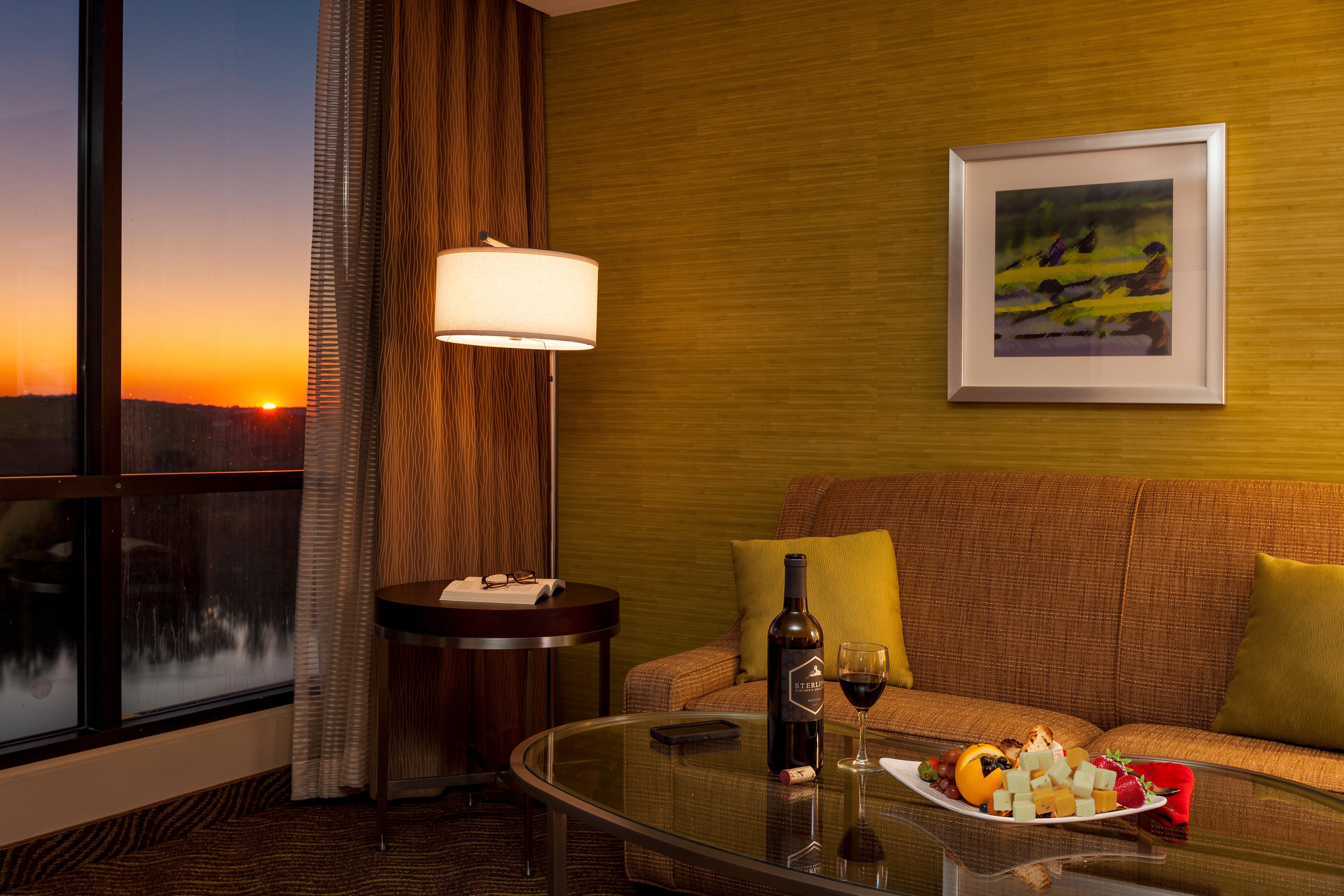 -town By Ihg Austin